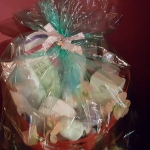 Meet your Posher, Emma